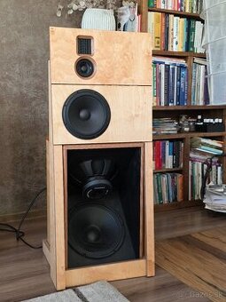 Predám aktívne 4-pásmové reprosústavy