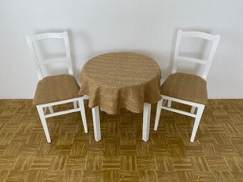 Pevné DUBOVÉ stoličky 2ks a stôl