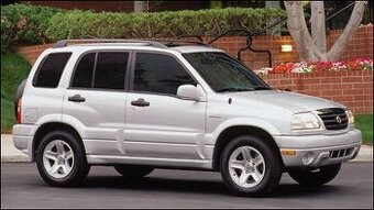 Rozpredám Suzuki Grand Vitara 2,0 TD 80 kw