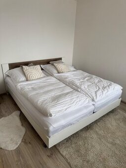 Posteľ manželská 180x200