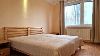 PRIESTRANNÝ 2-IZBOVÝ BYT V RUŽINOVE – UL. ANDREJA MRÁZA