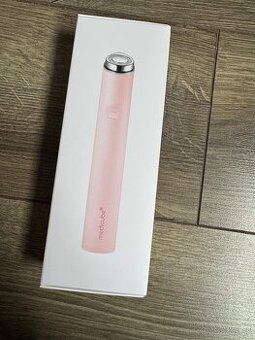 Medicube booster mini