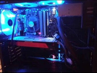 Predam PC plus klávesnica, myš