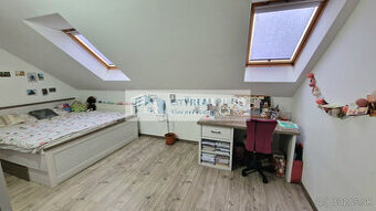 Predám zrekonštruovaný 4 izbový RODINNÝ DOM Nové Zámky