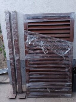 Predam vchodovu branu.