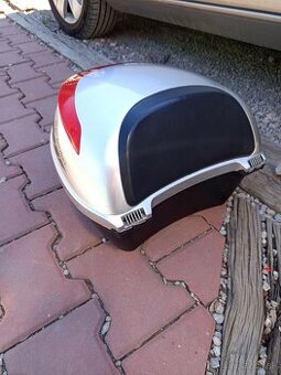 Predám kufor na skúter