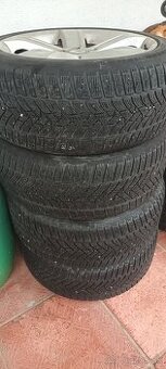 predam zimne pneumatiky dunlop 245/45/18