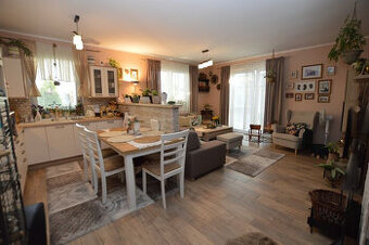 Čarovný 4 izb. bungalov, Senec, pozemok 4,5a, všetky siete,