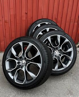 Originál elektróny Skoda RS Octavia R19 LETNÉ 235/40R19