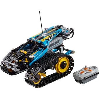 Predám lego technic auticko D ovladanie a sadu motorcekov