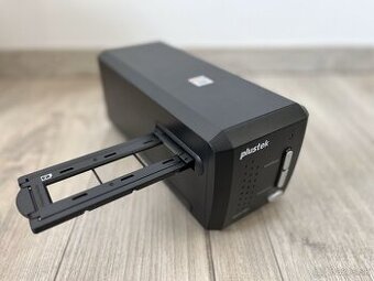 Skener film negatívov a diapozitívov Plustek OpticFilm 8200i