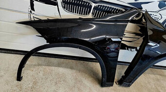 x1 F48 BMW naraznik zadný blatnik pravy motor