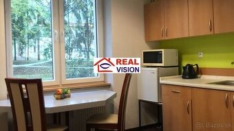 Byt v centre Popradu, bezbariérový, prízemie, vhodný aj na p