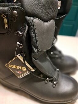 Kanady GORATEX veĺ. 28,5