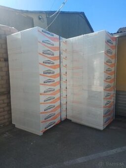 Fasádny polystyrén