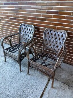 Predam prútené kresla