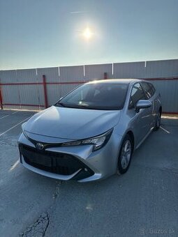 Toyota Corolla – 2019, 1.8 Hybrid, 68 000 km