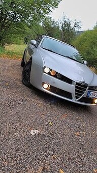 Alfa Romeo 159