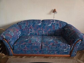 Retro gauč s dvoma kreslami a taburetkou