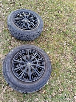 Predám zimné pneu 195/65/ R15