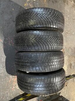 215 60 R16 zimné pneumatiky