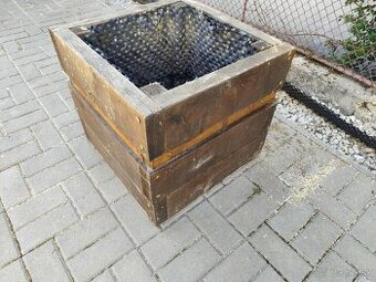 Vyvýšený záhon