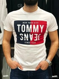 TOMMY HILFIGER - pánske tričko tmavomodré XL