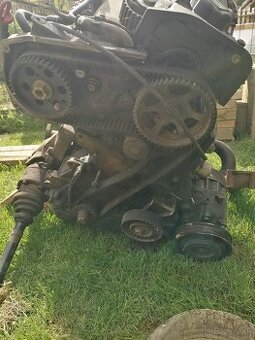 Predám motor na Alfa Romeo164 (2,4 JTD)