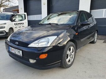 Ford Focus 1.6 74 KW Benzín