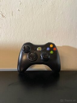 XBOX 360 Ovládač