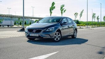 Volvo V40 D2 Momentum