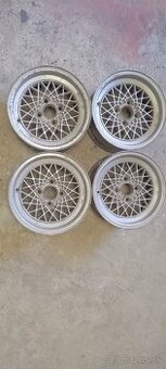 4x100 R13