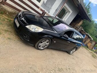 Predám vymením  Opel 3.0 CDTI V6