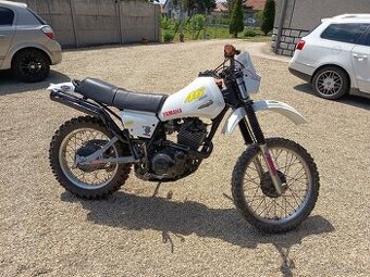 Yamaha xt400