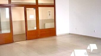 Podnájom, Obchodný priestor 48,3 m², Nitra