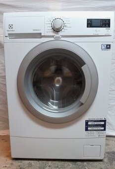 Predám Pračku Electrolux 6kg