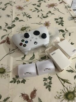 Nabíjateľná batéria pre ovládač Xbox Series S/X
