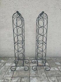 držiaky a košíky na víno/fľaše