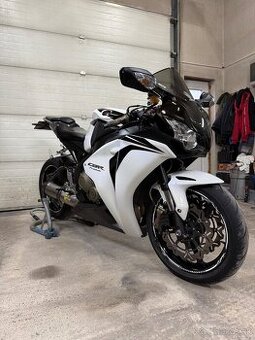 ✅Honda CBR 1000rr SC59 131kW