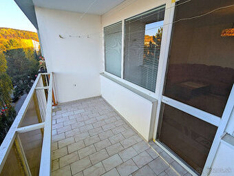 Atraktívny,veľký 4 izb. Sídl.III, Nešpora, OV, Lo, 5p, 98m2