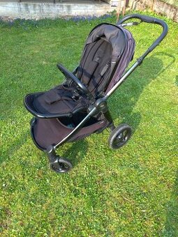 SUPER CENA-MAMAS&PAPAS Kočík športový Ocarro Raven + vanička