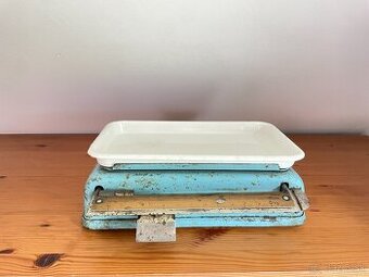 starožitná váha / stará váha