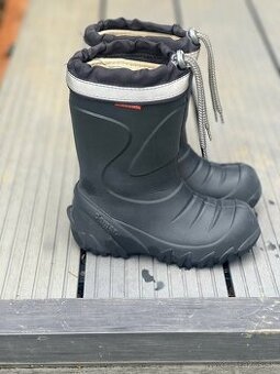 Demar zateplene gumaky