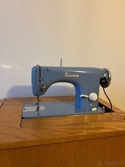 Šijací stroj Minerva