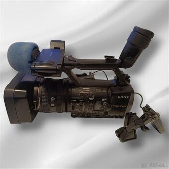 SONY HXR-NX3 – výborný stav