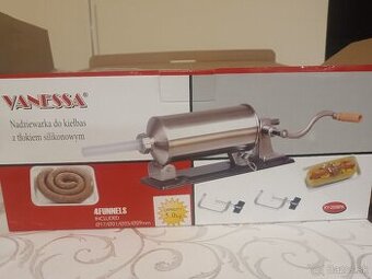 Horizontálna plnička klobás