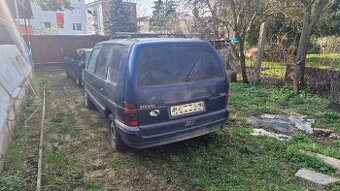 Renault espace 2,2 benzín an dieli/opravu