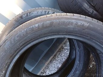215 50 r18