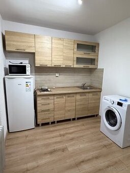 Prenájom 1-izbový byt, Nováky - 1