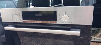 Vstavaná elektrická rúra BOSCH